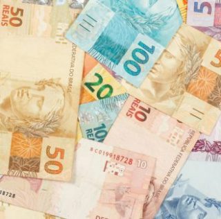 Foto: Shutterstock Governo central tem déficit primário de R$ 14,7 bilhões em maio