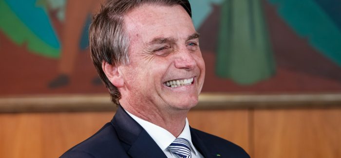 Bolsonaro dispensa visto para turistas dos EUA, Canadá, Austrália ...