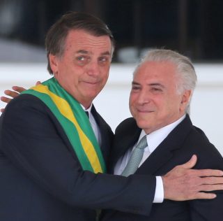 Foto Sergio Moraes/Reuters “Que cada um responda pelos seus atos”, diz Bolsonaro sobre Temer