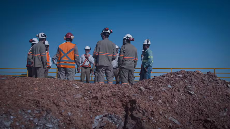 operacao-da-mineradora-de-ouro-aura-minerals-em-apoena-mt-facebook-auraapoena
