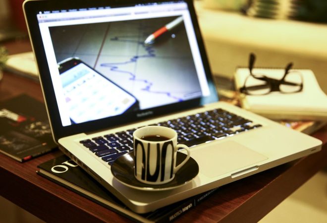 Teletrabalho, home office ou trabalho remoto.