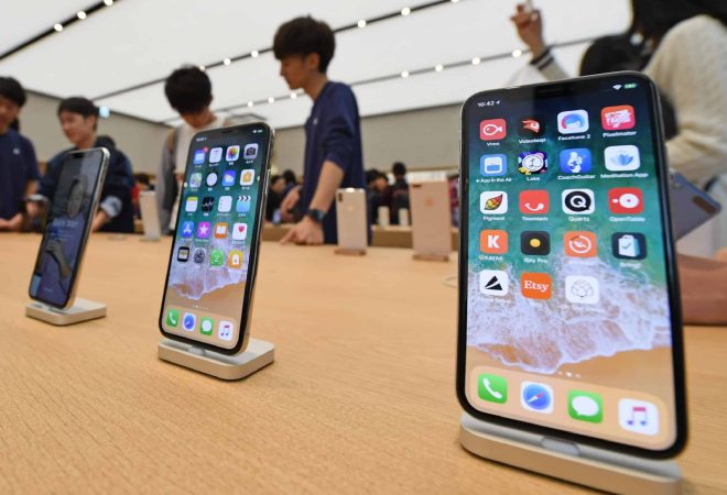 14-iphone-apple-store-china