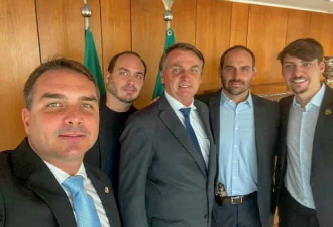 1_filhos_do_bolsonaro-6430752