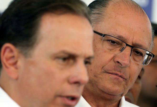 Sao Paulo's Governor Geraldo Alckmin (R) and Sao Paulo's Mayor Joao Doria attend an event in Sao Paulo, Brazil September 8, 2017. REUTERS/Paulo Whitaker