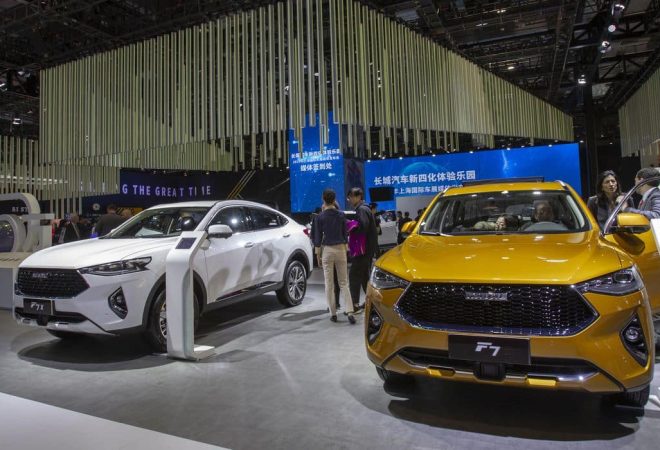 --FILE--People visit the stand of Great Wall Motor (GWM) during the 18th Shanghai International Automobile Industry Exhibition, also known as Auto Shanghai 2019, in Shanghai, China, 16 April 2019.Great Wall Motor saw vehicle sales rise 8.65 percent year-on-year to 367,680 units in the first four months of the year. In a filing to the Shanghai Stock Exchange, the carmaker said sales of sport utility vehicles, its main product category, rose 2.3 percent year-on-year to 298,394 units.No Use China. No Use France.
