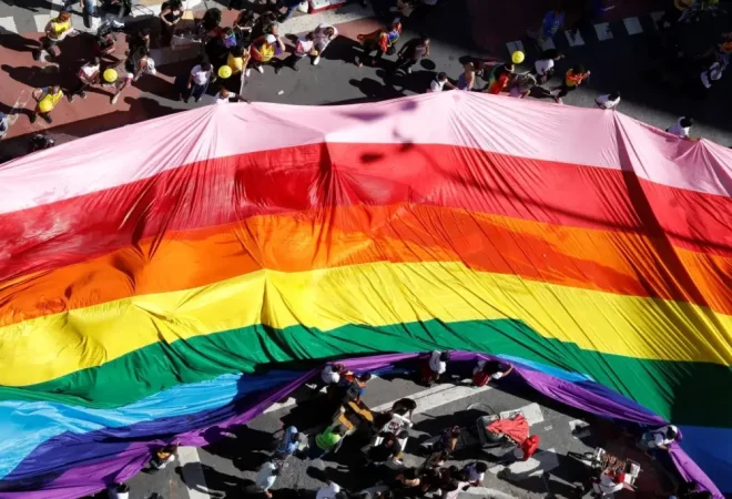 2019-06-23t160644z_1151750010_rc177bb85bb0_rtrmadp_3_gay-pride-brazil-e1561311947357