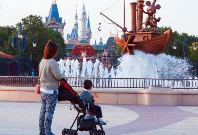 220321063104-02-disneyland-shanghai-file-restricted-exlarge-169