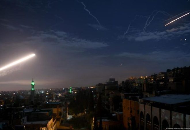 25_08_24_Hezbollah_disparou_320_foguetes_contra_bases_israels_Irna_fotos_públicas