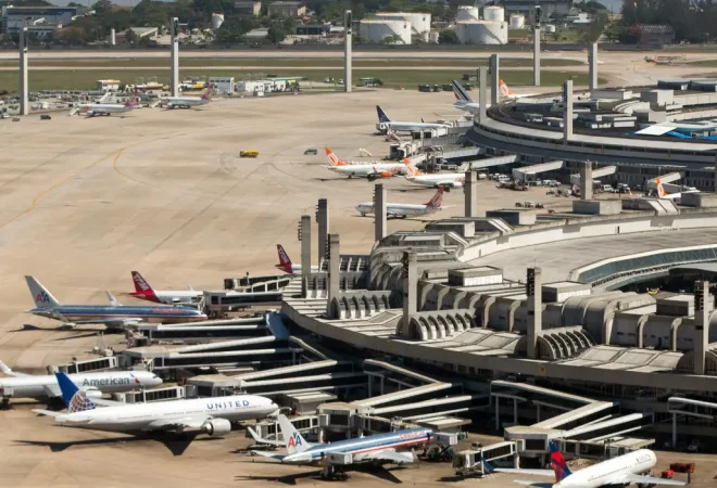 2765px-riodejaneiro_aerea_aeroportogaleao-131756cut