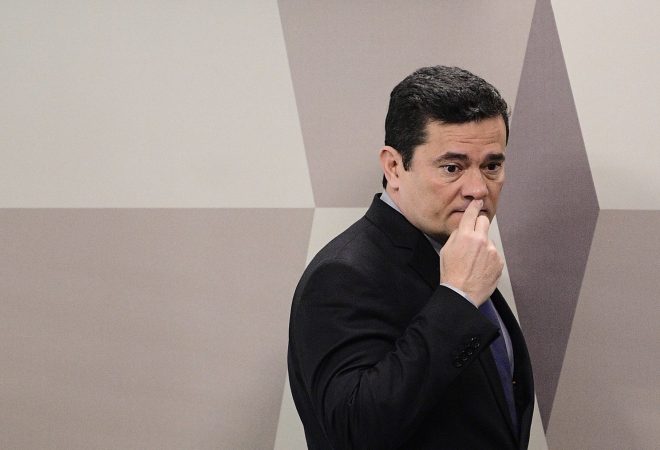 Comissão de Constituição, Justiça e Cidadania (CCJ) realiza audiência pública interativa para ouvir o ministro de Estado da Justiça e Segurança Pública, sobre informações e esclarecimentos a respeito das notícias veiculadas na imprensa relacionadas à Operação Lava Jato.rrEm destaque, ministro de Estado da Justiça e Segurança Pública, Sérgio Moro.rrFoto: Pedro França/Agência Senado