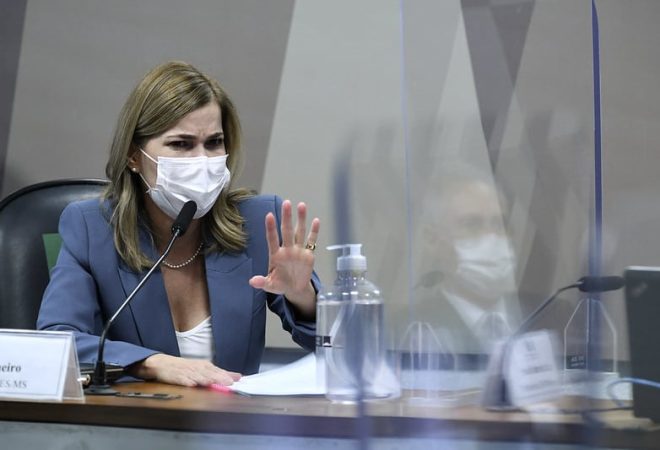 capitã cloroquina mayra pinheiro CPI