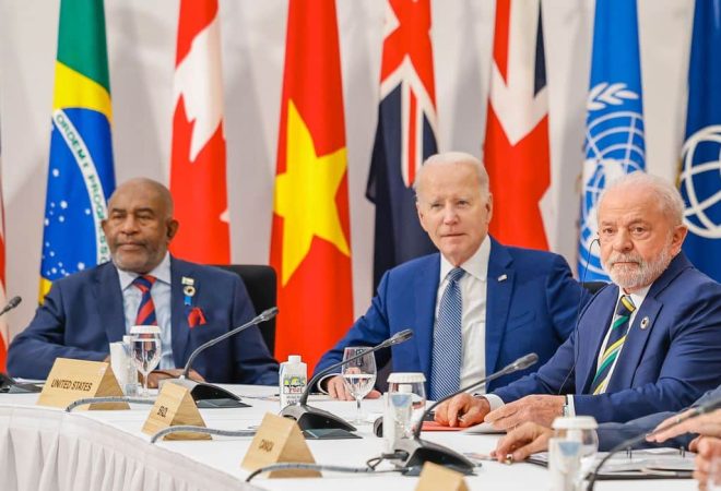 20.05.2023 - Presidente da República, Luiz Inácio Lula da Silva, durante Sessão de trabalho do G7 + países convidados e organizações internacionais: “Trabalhando juntos para enfrentar múltiplas crises”.
Hiroshima, Japão.Foto: Ricardo Stuckert/PR