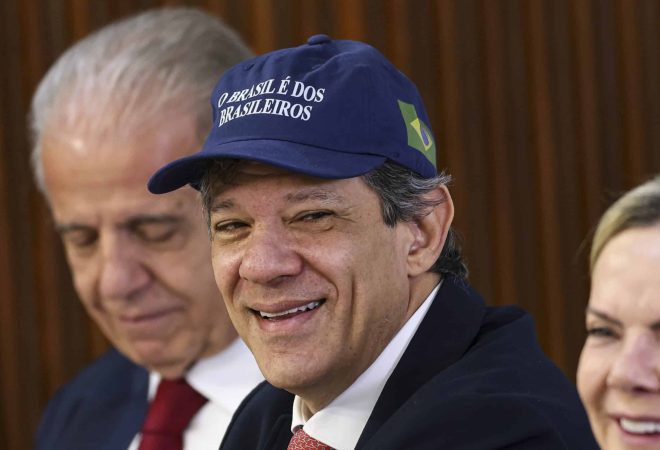 Brasília (DF), 26/08/2025 - O ministro da Fazenda, Fernando Haddad, durante reunião ministerial, no Palácio do Planalto. Foto: Marcelo Camargo/Agência Brasil