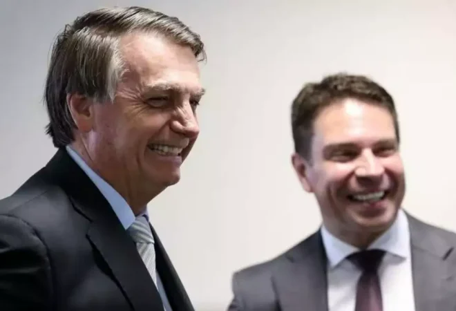 6e1e7b88-jair-bolsonaro-com-o-deputado-alexandre-ramagem-que-chefiou-a-abin-em-seu-governo-foto-marcos-correa-pr-1-960x640