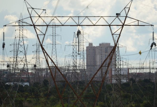 946189-energia_linha de transmissão-4