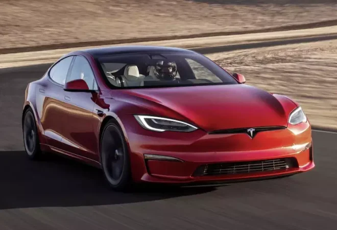 9b17941c-tesla-model-s-plaid