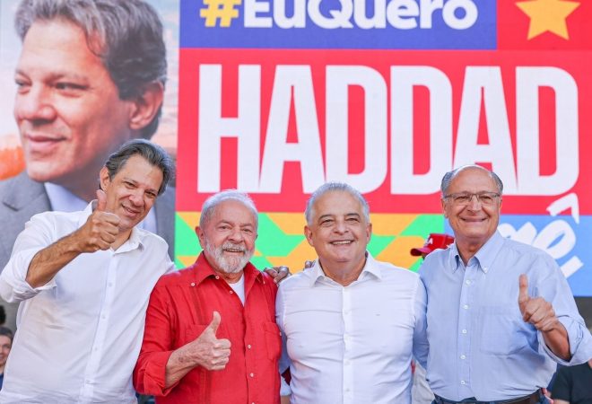 9jul2022---fernando-haddad-lula-marcio-franca-e-geraldo-alckmin-em-ato-em-diadema-sp-1657383766094_v2_4x3