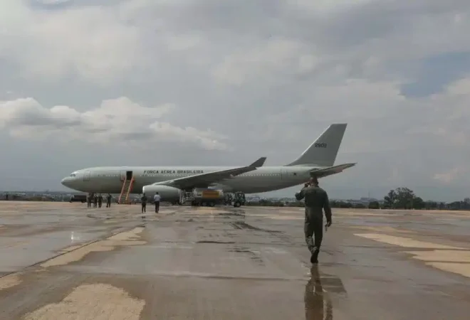 Aeronave-KC-30-da-Força-Aérea-Brasileira-decola-rumo-à-Israel-em-operação-para-repatriação-de-brasileiros-4-960x640