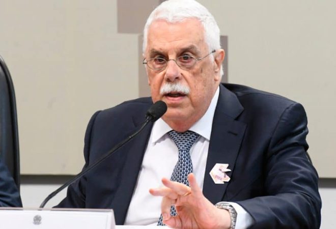 Comissão Mista da Medida Provisória (CMMPV) n° 893 de 2019, que transforma o Conselho de Controle de Atividades Financeiras (Coaf) na Unidade de Inteligência Financeira, realiza audiência pública interativa.Em pronunciamento, economista, Affonso Celso Pastore.Foto: Marcos Oliveira/Agência Senado