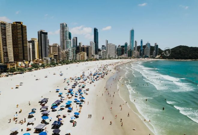 Praia Central de Balneário Camboriú (SC). Foto: PMBC/Divulgação