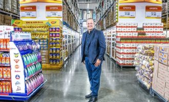 Belmiro Gomes, CEO do Assaí: "Se conseguimos vender alimentos baratos, também podemos vender medicamentos mais baratos" (Germano Lüders/Exame)