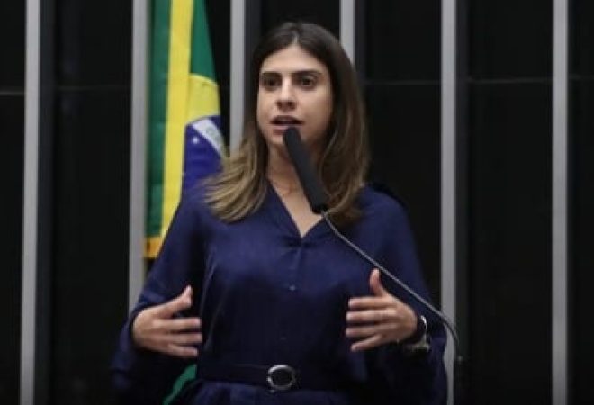 Camila Jara (PT-MS)