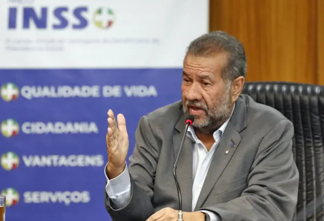 Carlos Lupi Agência Brasil Foto de Bruno Peres