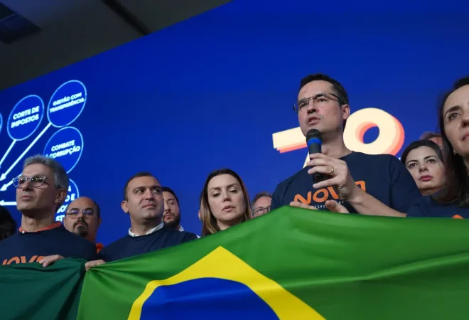 Deltan-Dallagnol-se-filia-ao-Novo4
