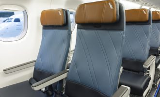 E175-AMERICAN-EAGLE_068