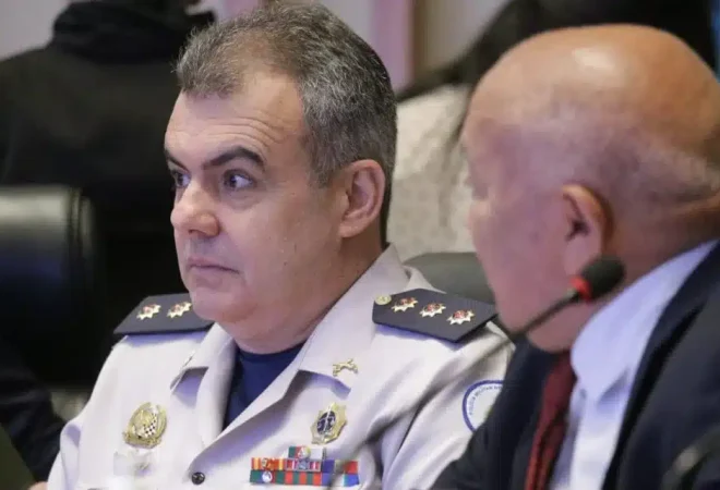 Ex-comandante-de-Operações-da-PMDF-e-atualmente-preso-coronel-Jorge-Eduardo-Naime-presta-depoimento-na-CPI-dos-Atos-Antidemocráticos-do-dia-8-de-Janeiro-6-1-960x640