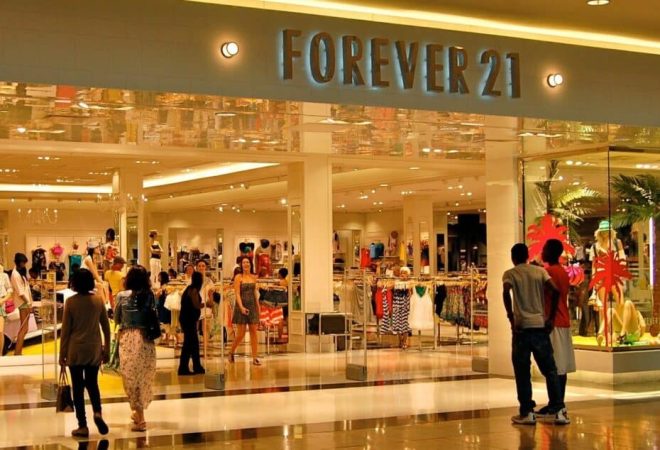 Fachada-da-famosa-rede-de-lojas-de-roupa-da-Forever-21-Foto-Reproducao-Internet1-1024x634