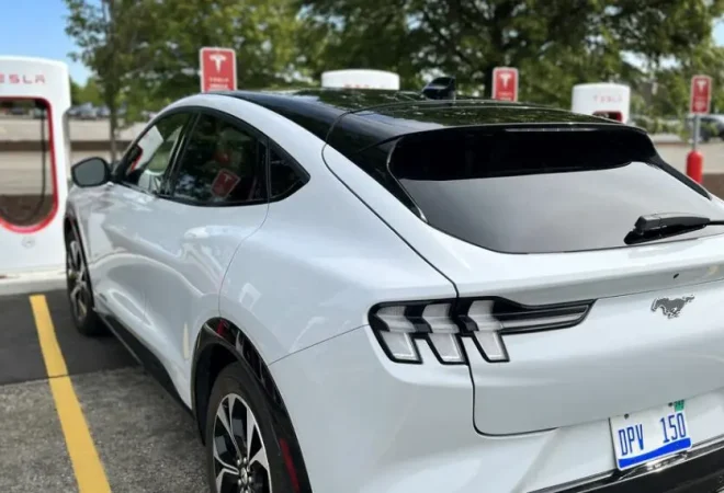 Ford-EV-usara-o-plugue-de-carregamento-da-Tesla-a-1140x570.jpg