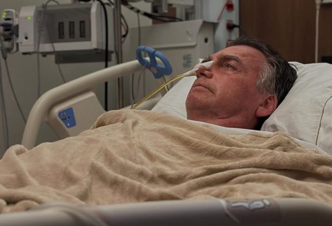 Jair-Bolsonaro-hospital-