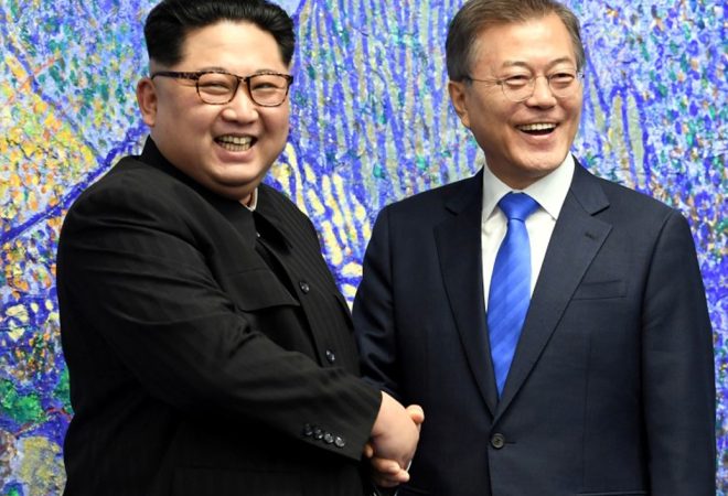 Foto Korea Summit Press Pool/Pool via Reuters