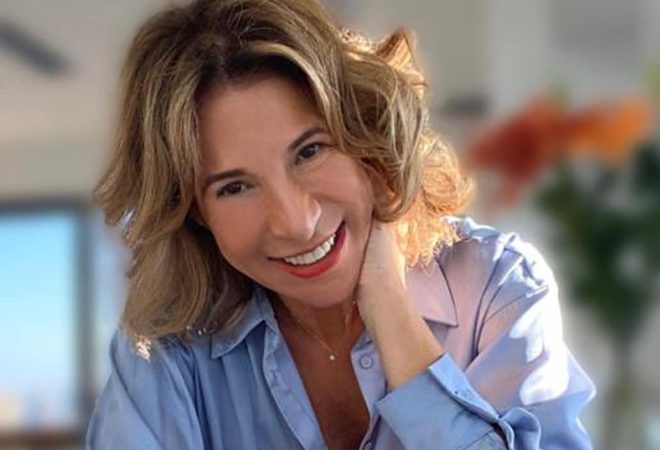 Marcia Dolores B