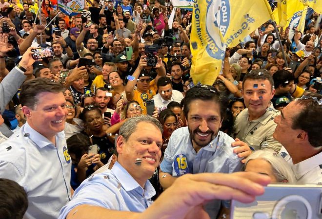 Nunes e Tarcísio