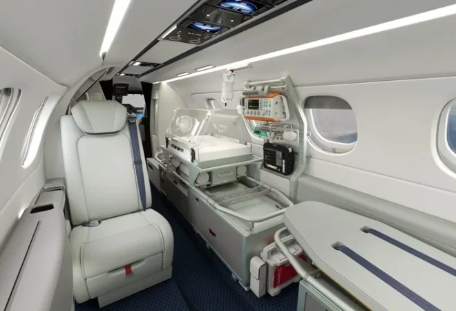 Phenom-300MED_MEDEVAC_11_Incubator-720x480-e35973da-c765-4bee-9781-d8f6cb2a4519