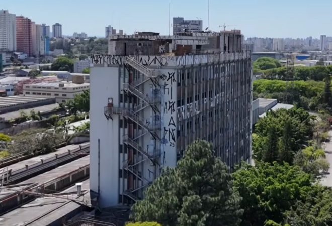 Prédio abandonado Editora Abril