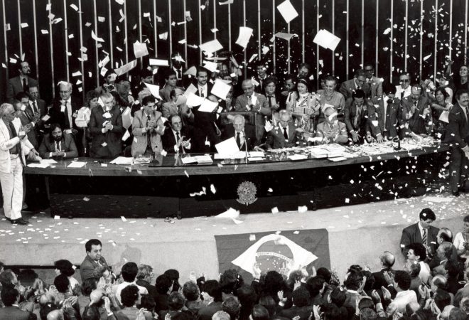 Promulgacao-Constituicao-1988-1536x1107