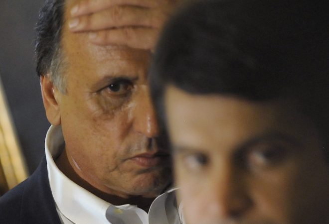 Rio de Janeiro - O governador Luiz Fernando Pezão e o futuro secretário estadual de Saúde a partir de 2016, Luiz Antônio Teixeira Júnior (Fernando Frazão/Agência Brasil)