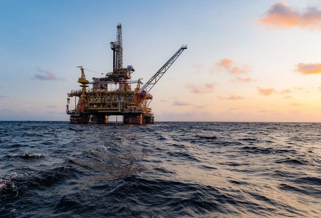 Sonda-de-perfuracao-offshore_TotalEnergies