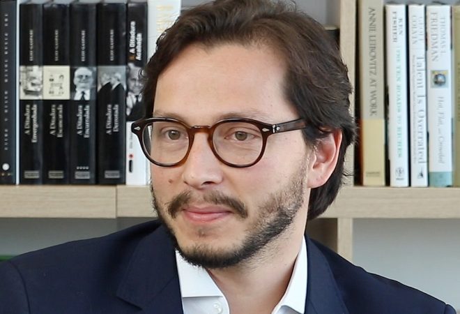 Foto Money Report