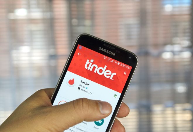 TINDER_shutterstock_416399134
