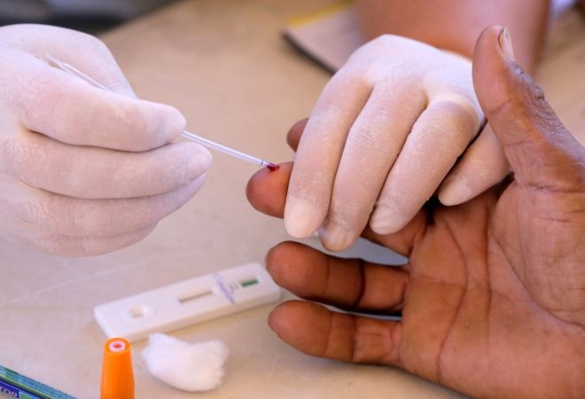 Trevo-da-Praia-recebe-equipe-para-testes-de-Covid-19-e-acao-de-combate-a-dengue1