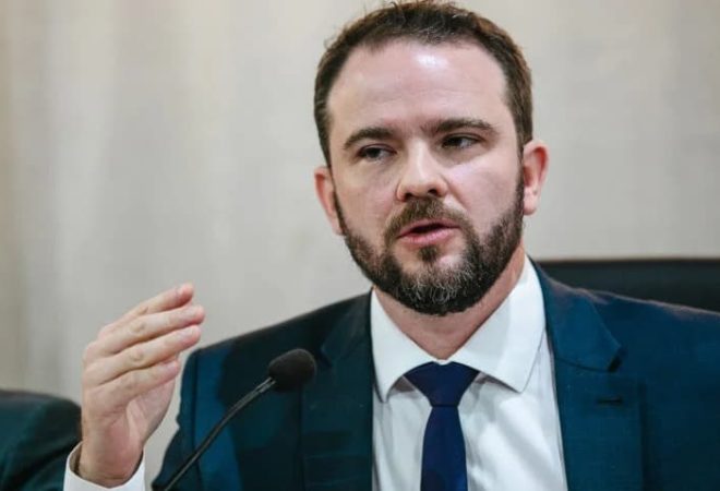 a249a1e1-dario-durigan-no-2-da-fazenda.-ft-reproducao-min.-fazenda