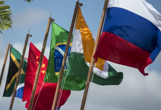 aa_923609-brics_1