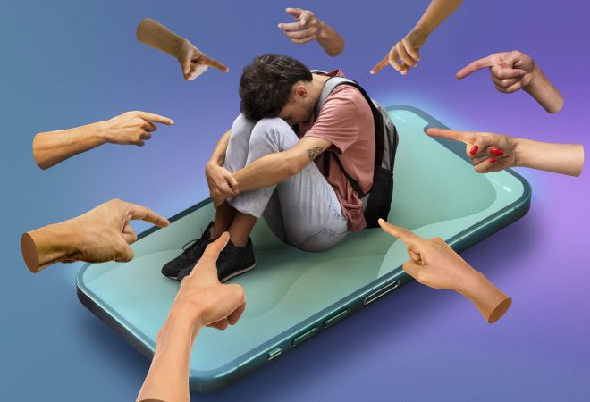 adolescente-sendo-vitima-de-cyberbullying-em-smartphone