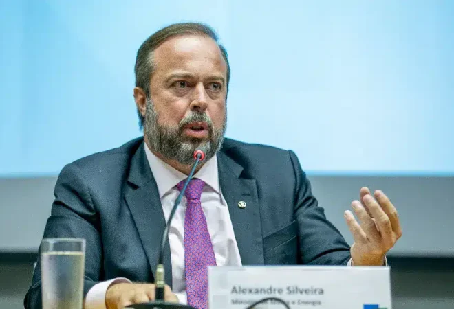 alexandre silveira