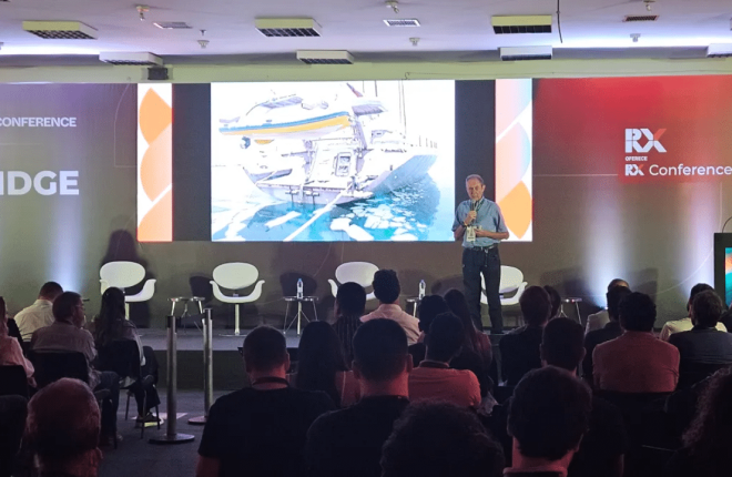 Amyr Klink fala sobre a importância do planejamento estratégico durante a 2ª edição da Feiconference durante a FEICON. Foto: Divulgação