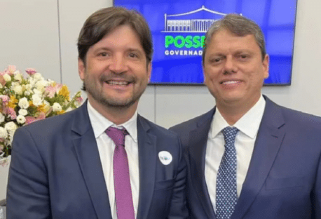 andré do prado e tarcísio